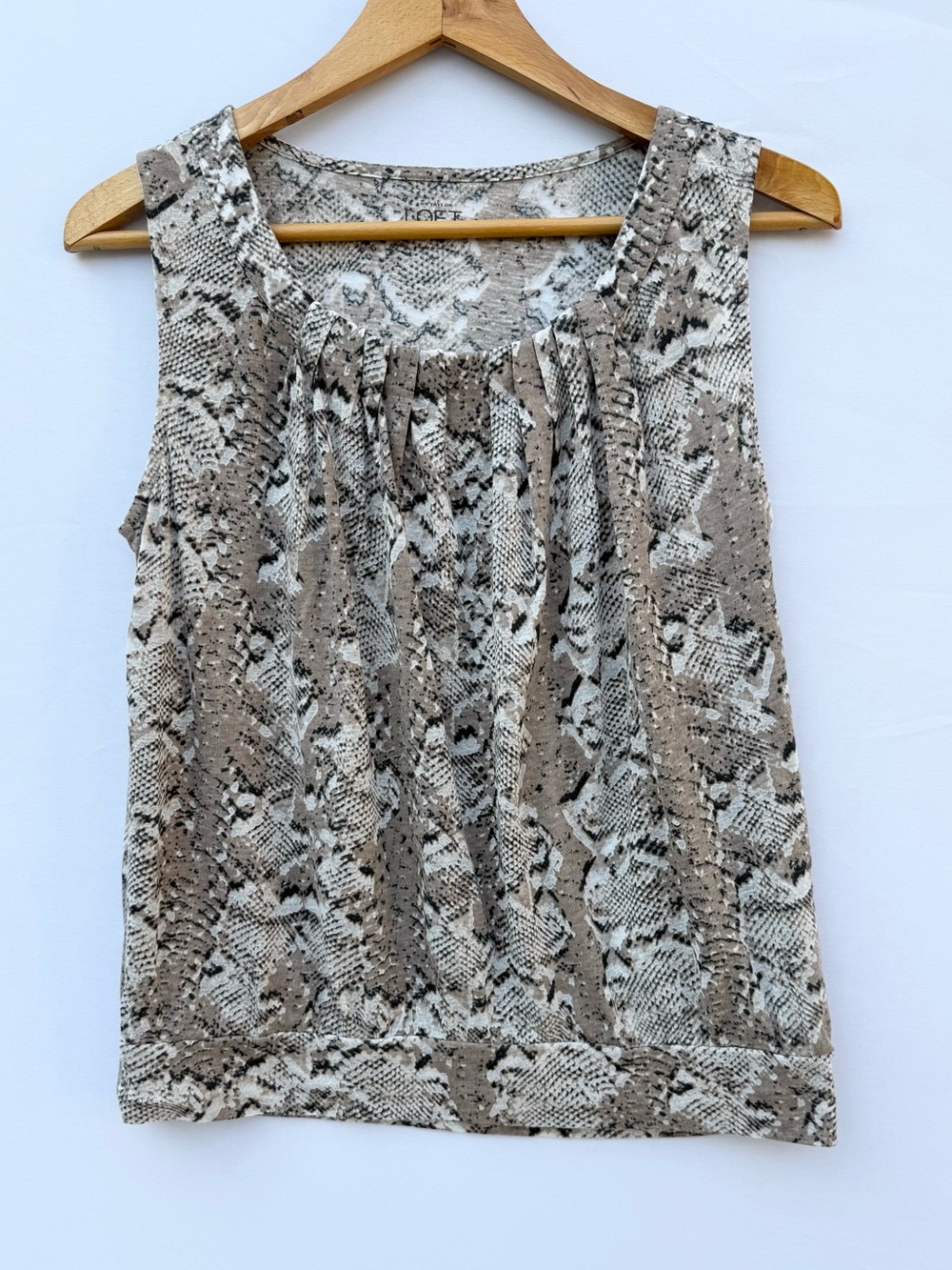 Ann Taylor LOFT Snake Print Sleeveless Tank Beige Cream, Petite Medium, NWOT